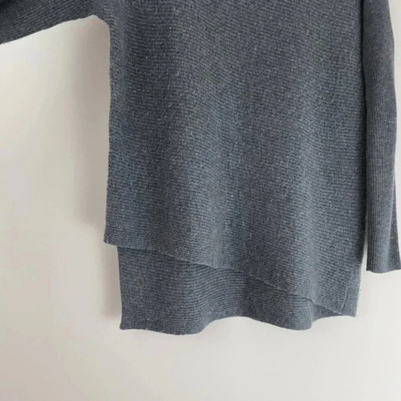 Nordstrom Signature Grey Cashmere Asymmetrical Sweater Size Small - Picture 5 of 6